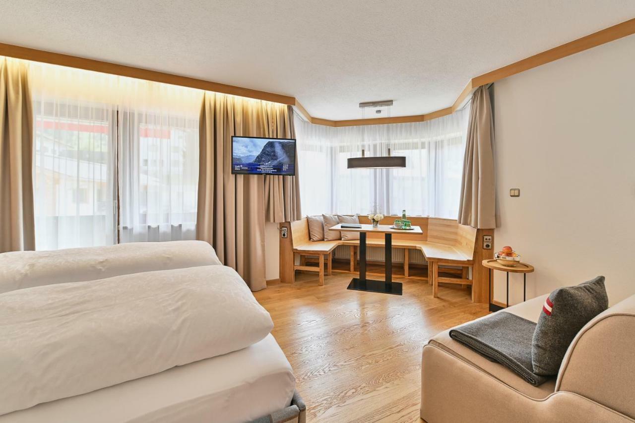 Hotel Garni Sursilva Лех-ам-Арльберг Екстер'єр фото