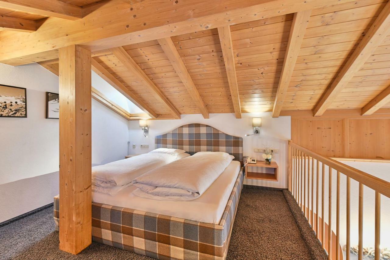 Hotel Garni Sursilva Лех-ам-Арльберг Екстер'єр фото